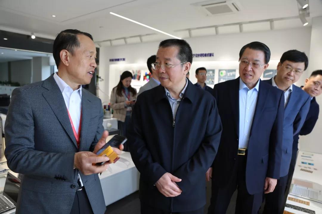 威海市委常委、市紀(jì)委書記、市監(jiān)委主任傅遜到聯(lián)橋集團調(diào)研